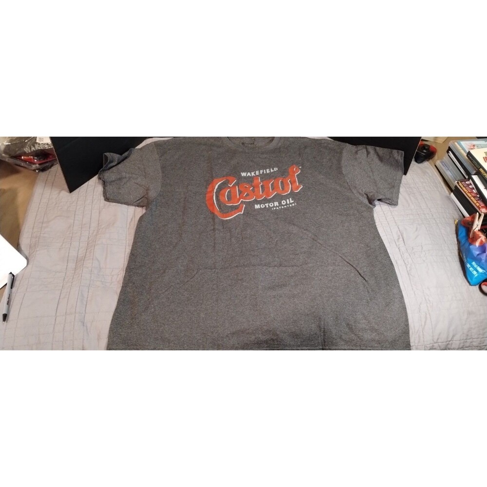 Castrol Motor Oil Men's Gray Graphic Tee Crew Neck Tagless Short Sleeve Size 2XL